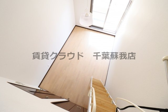 メゾンクレールの居間・リビング|ゆったり過ごせる居間です