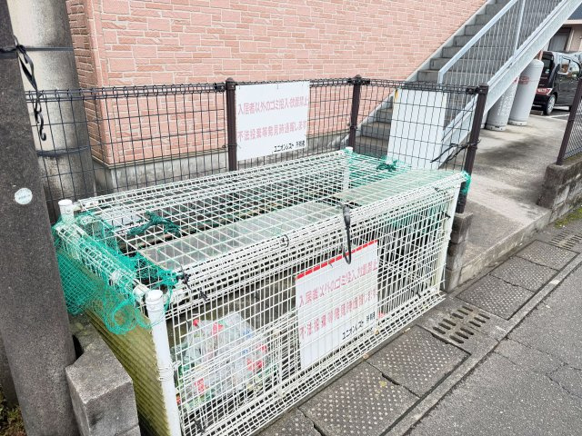 ユニオンレストVのその他共用部分|入居者様専用ゴミ回収所あります。