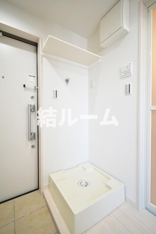 板橋区大谷口１丁目のアパートの玄関