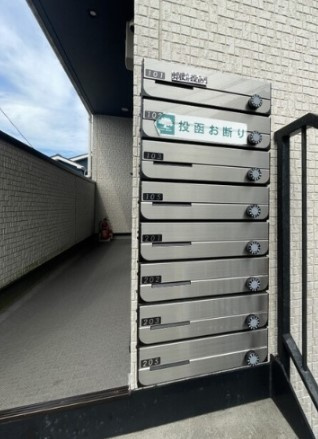 横浜市港南区上大岡東１丁目のアパートのその他共用部分