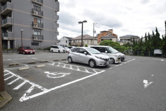 【駐車場】 | メゾンドール南千里 | 駐車場★