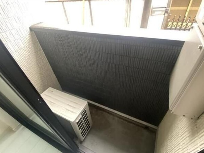 蕨市中央４丁目のアパートのバルコニー
