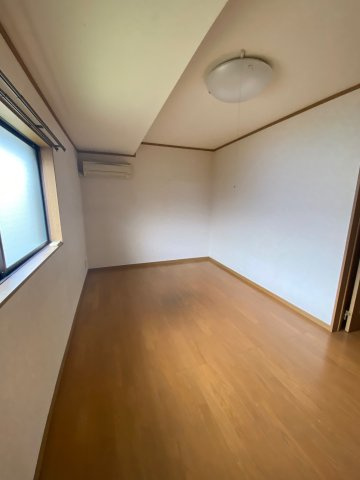 ハウスホールドの玄関|落ち着いた玄関です