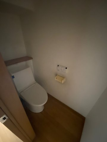 ハウスホールドのトイレ|清潔感のあるトイレです