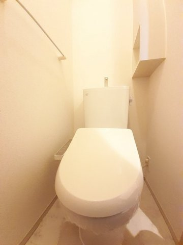 シャンティのトイレ