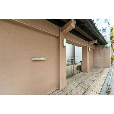 代々木　ＭＫ　ＣＯＵＲＴのエントランス