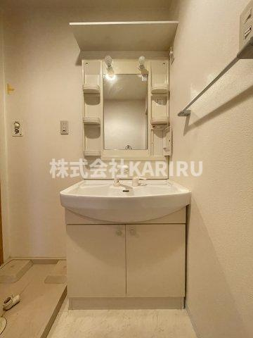 ラベニールの洗面所
