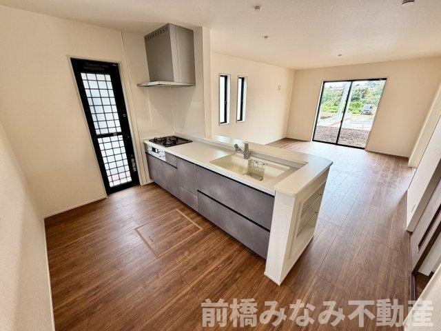 【新築】渋川市金井第17　３号棟(全５棟)　リーブルガーデン　新築建売分譲のキッチン|お料理しやすいキッチンです