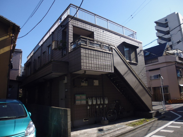 コーポ荻野の外観|駅に近くてとっても便利な物件です！