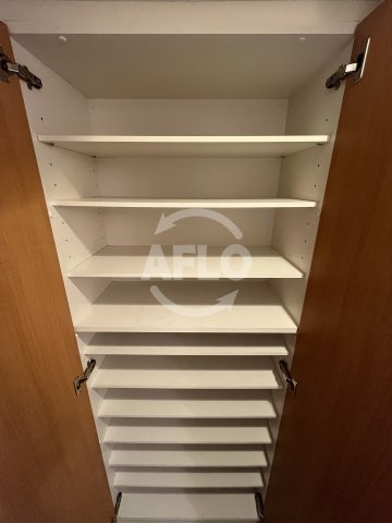 シャインビュー新大阪の収納|シャインビュー新大阪　シューズボックス