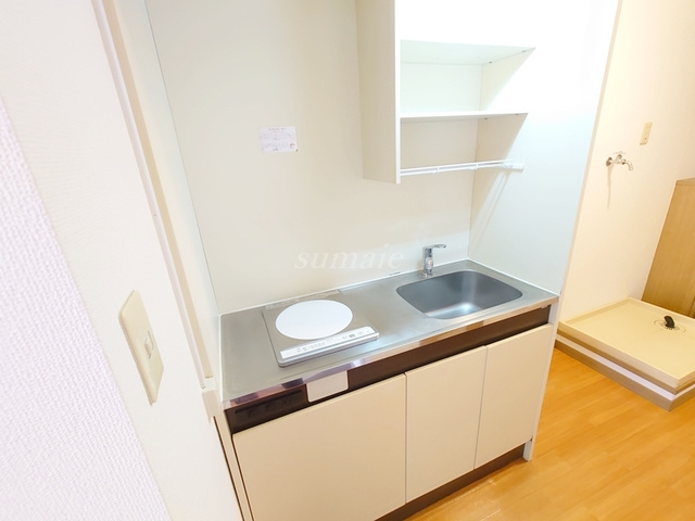 コーポ荻野のキッチン|お手入れしやすいIHコンロです☆