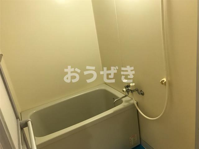ヒルサイドクラタの浴室