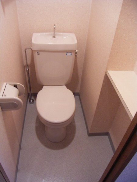 新品家具付きマンション梅里15(KaGood東京)のトイレ