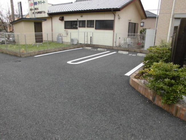 【駐車場】 | メゾン・ボヌール　Ａ
