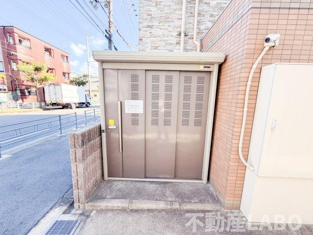 イーリス ウィステリアのその他