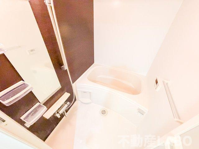 イーリス ウィステリアの浴室