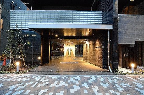 ステージファースト菊川アジールコートのエントランス