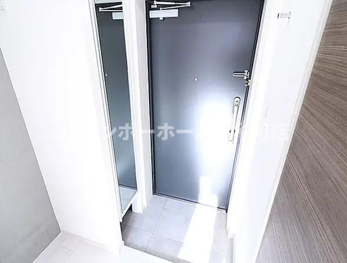 COCOCUBE北千住 の玄関