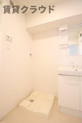 アンソレイエⅥの洗面所|忙しい朝には欠かせない洗面所です