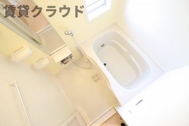 アンソレイエⅥの浴室|一日の疲れを癒やしてくれるバスルーム♪