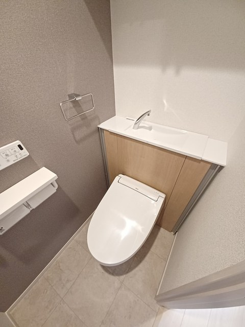 リバーサイド奥浅草のトイレ