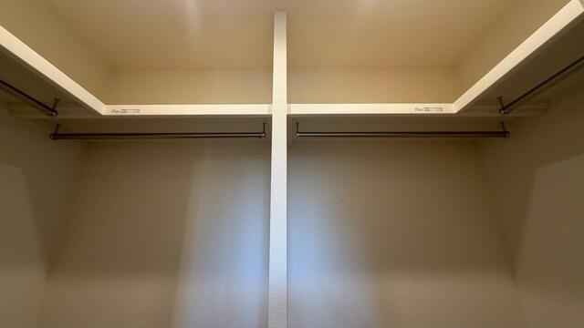 豊橋市仁連木町の新築一戸建の収納|大きな荷物も収納可能なウォークインクローゼット付きで季節ごとの入れ替え不要な嬉しい設備になっています！

