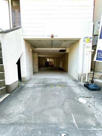 東大寺２丁目の駐車場