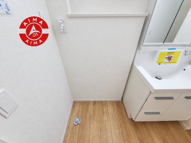 福岡市城南区樋井川7丁目第2-2棟（1号棟）　の内観：施工例|毎日の洗濯をスマートに。注目のランドリー空間を確保！