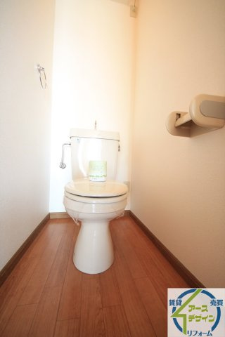 コロニアルヒルズ・オーク１のトイレ|※類似部屋