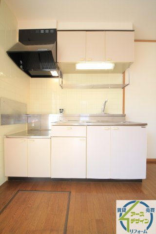 コロニアルヒルズ・オーク１のキッチン|※類似部屋
