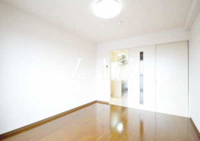 【居間・リビング】 | イグレック立川 | 洋室のお部屋です。