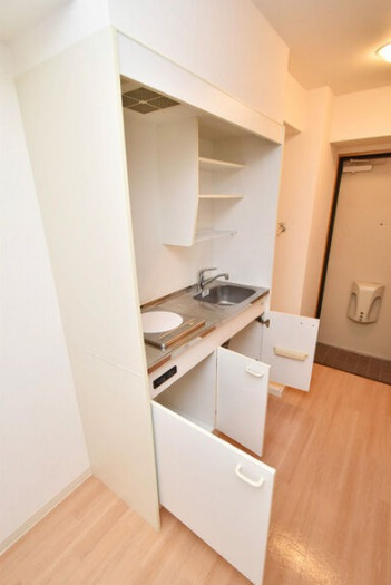 大阪市中央区和泉町１丁目の賃貸マンションのキッチン