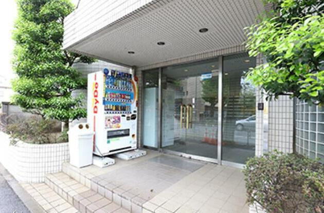 エステージ西調布のエントランス|先行申込受付中♪お電話がご案内スムーズです♪オンラインもOK