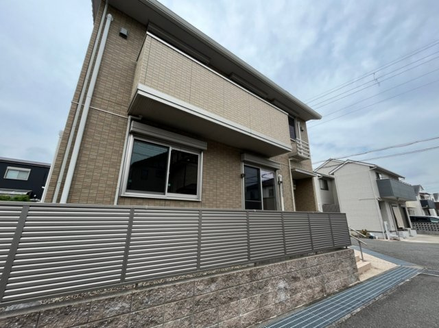 岡田様戸建借家の外観