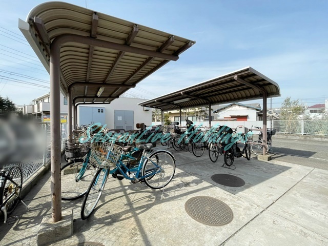藤沢市鵠沼神明２丁目の賃貸マンションのその他共用部分|駐輪場