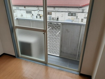 【バルコニー】 | レジデンスエバグリーン