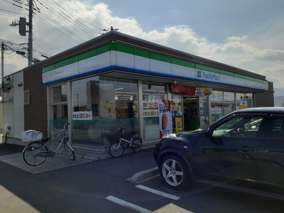 【周辺】 | ジェルメ中澤Ａ | ファミリーマート平和通り南店まで1500m