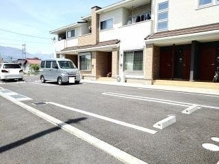 【駐車場】 | アイラナ　コア