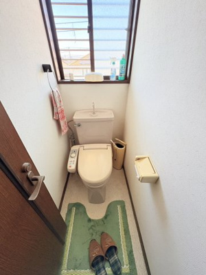【トイレ】 | 北六甲台1丁目一戸建 | コンパクトで使いやすいトイレです