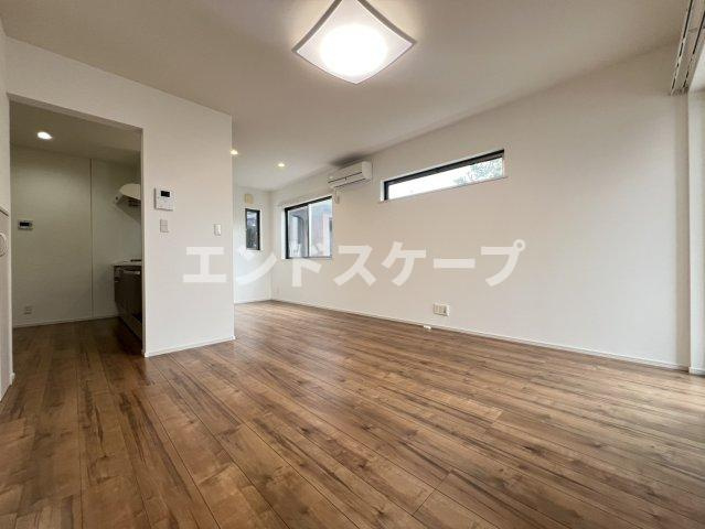 ヒナタハウス並榎の居間・リビング|高崎、前橋のお部屋探しはエンドスケープまで！お客様の理想お聞かせ下さい♪