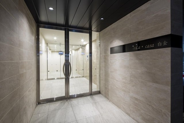 La・casa 白金のエントランス