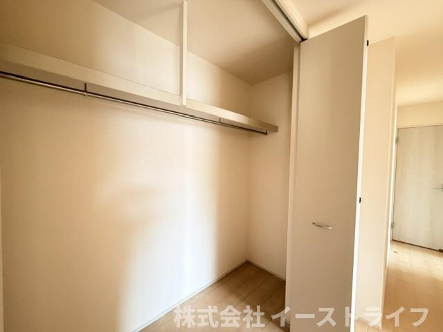 【新築戸建】　いわき市平下平窪3期　全3棟　長期優良住宅　の収納|同社施工写真　収納スペースが豊富です。全居室に収納が付いており、すっきり片づけることができ部屋を広く使うことができます。