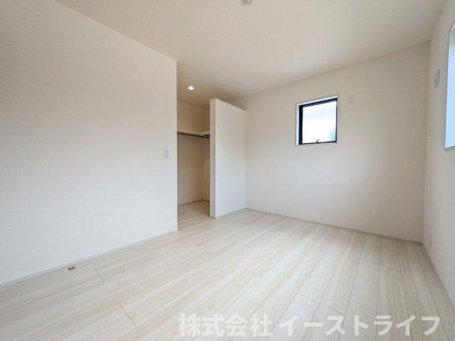 【新築戸建】　いわき市平下平窪3期　全3棟　長期優良住宅　の寝室|同社施工写真　寝室家具配置イメージ　本画像はCGで作成しており、実際に現地に 家具は置かれておりません。また、価格に 家具は含まれておりません。