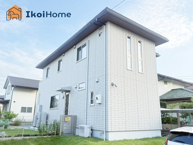 神戸市西区糀台4丁目　中古戸建のエントランス|●年中無休：当日予約可●一戸建ての多いエリア、静かで落ち着いた雰囲気です！