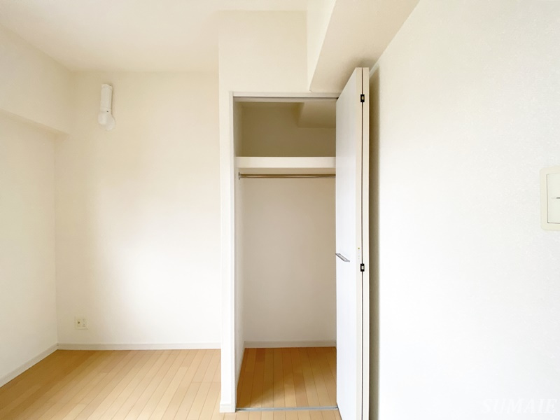 プリムベール新田の収納|5.5帖寝室のクローゼットです☆
