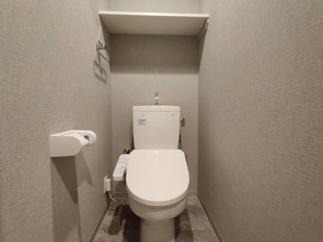 Modern palazzo博多PRECIOUSのトイレ