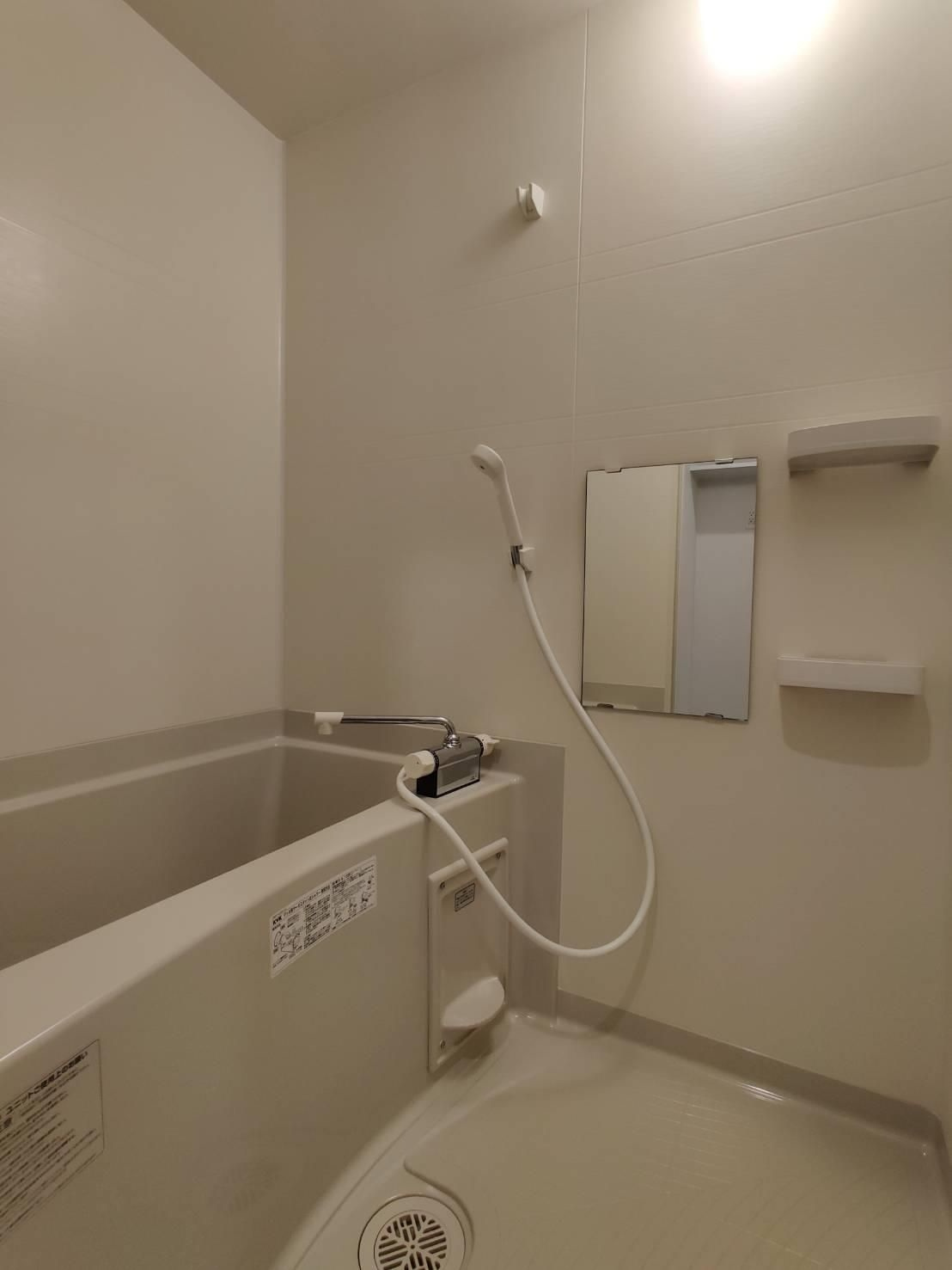 Modern palazzo博多PRECIOUSの浴室