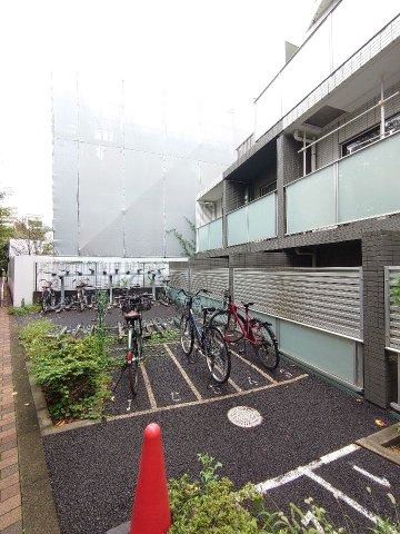 ＢＣＩＴＹ高田馬場ａｌｉｖｅの駐輪場|ＢＣＩＴＹ高田馬場ａｌｉｖｅ：敷地内に駐輪場ございます！（空き要確認）
