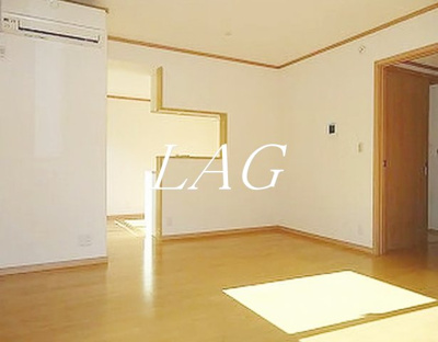 【居間・リビング】 | メゾン・コンフォール | 洋室のお部屋です。