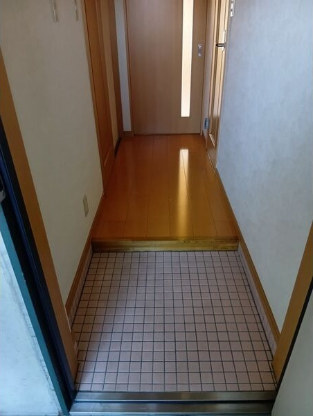 ベルコート三好IIの玄関